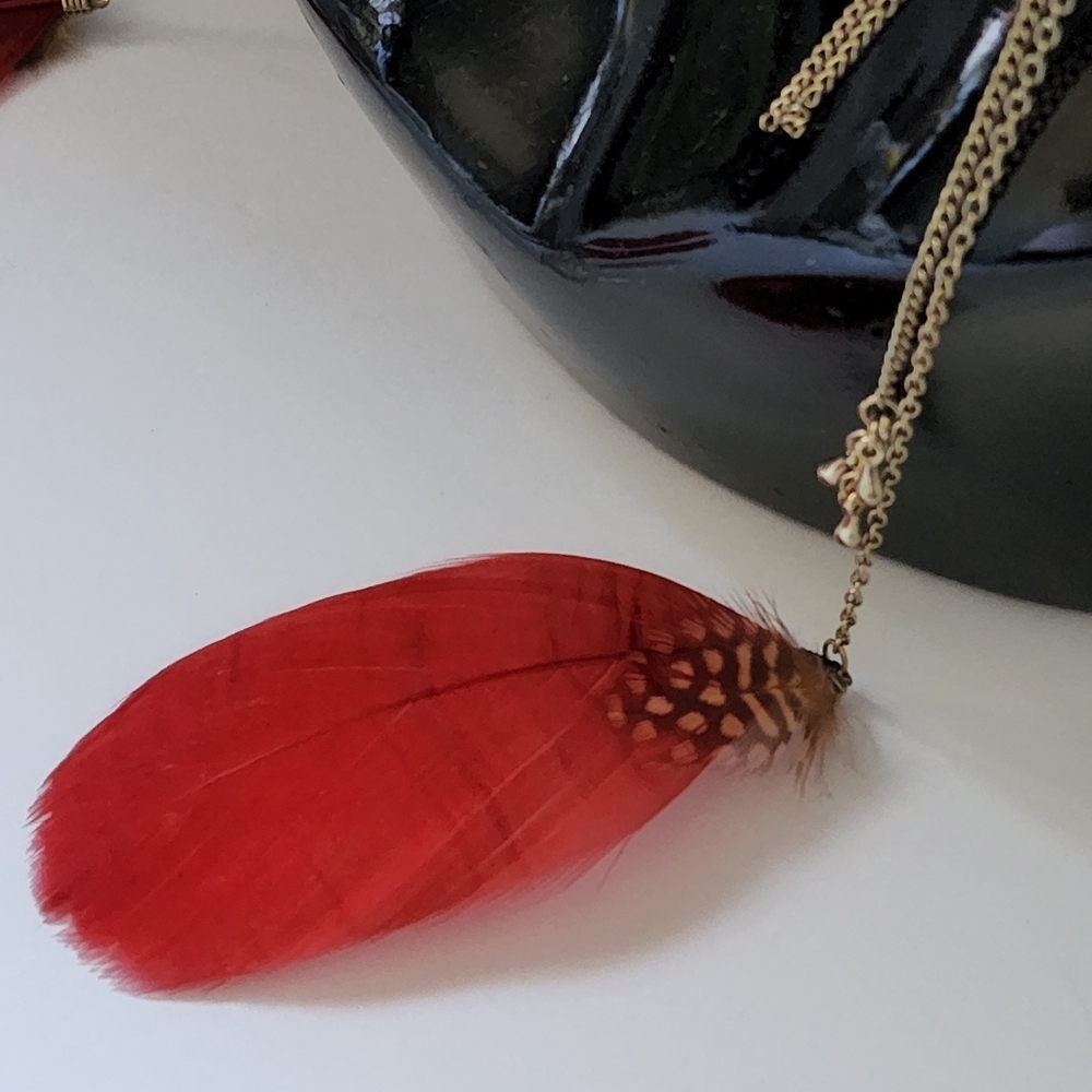 LONG Boho Gold Chain with Red Feather Dangle Earrings - Picture 4 of 4